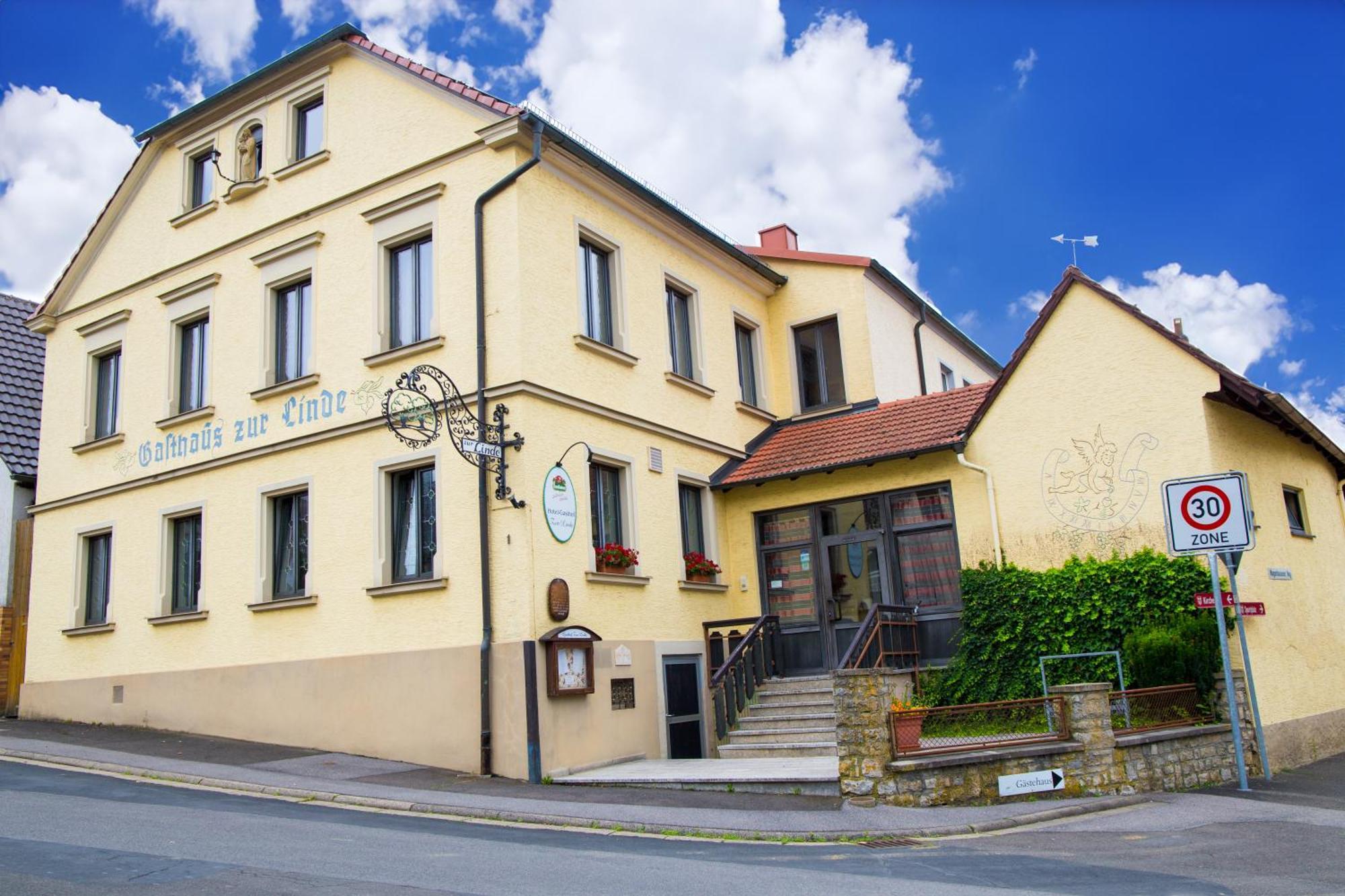 Hotel Zur Linde Gaedheim Екстер'єр фото