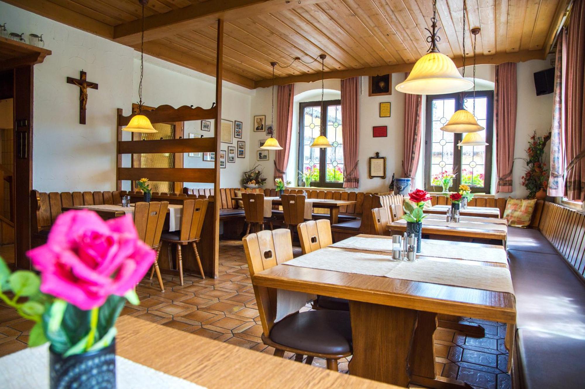 Hotel Zur Linde Gaedheim Екстер'єр фото