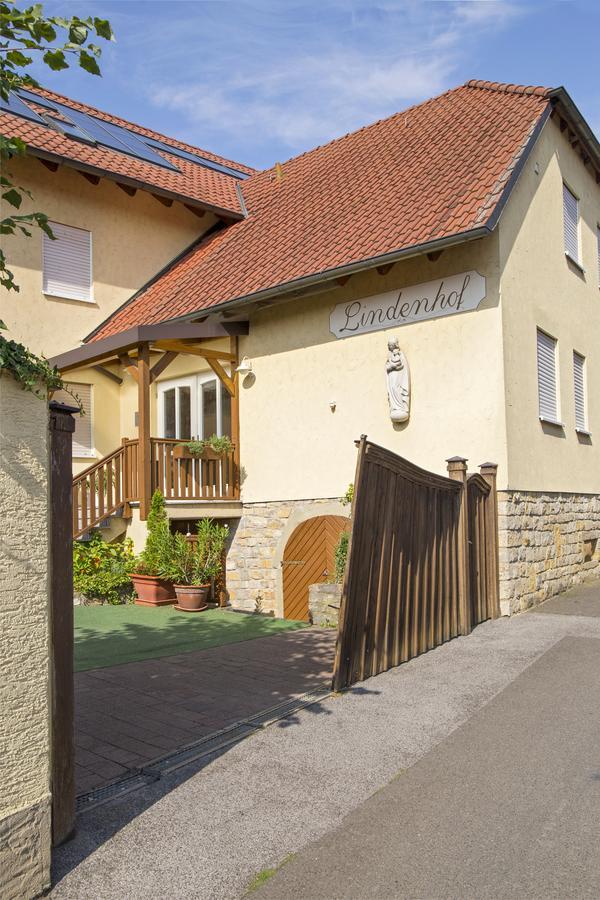 Hotel Zur Linde Gaedheim Екстер'єр фото