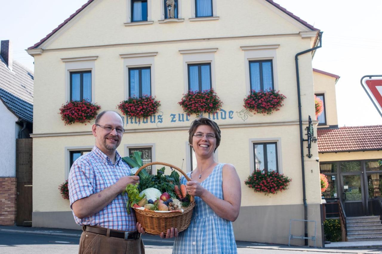 Hotel Zur Linde Gaedheim Екстер'єр фото